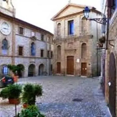 Incantevole Trilocale Luigia Fronte Mare דירה גרוטמארה