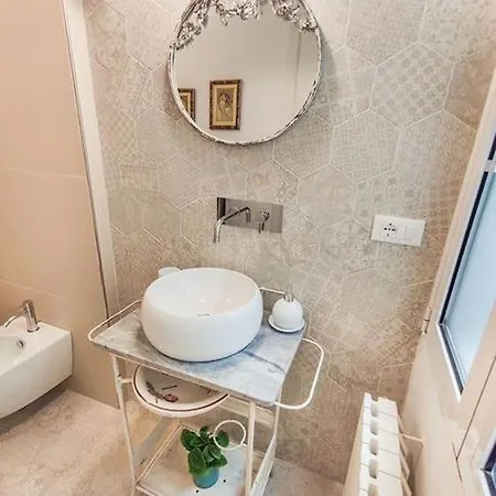 דירה Incantevole Trilocale Luigia Fronte Mare גרוטמארה