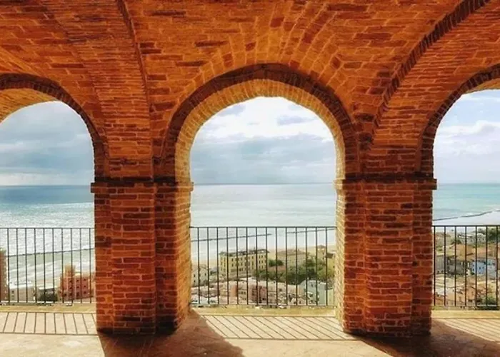 Appartement Incantevole Trilocale Luigia Fronte Mare