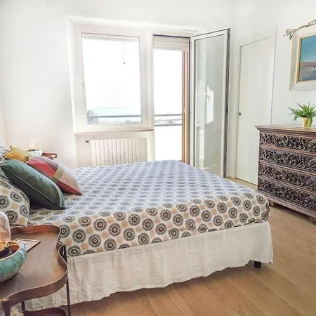 Appartement Incantevole Trilocale Luigia Fronte Mare *