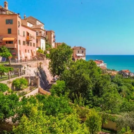 Apartment Incantevole Trilocale Luigia Fronte Mare *