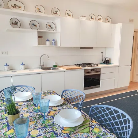 Appartement Incantevole Trilocale Luigia Fronte Mare *