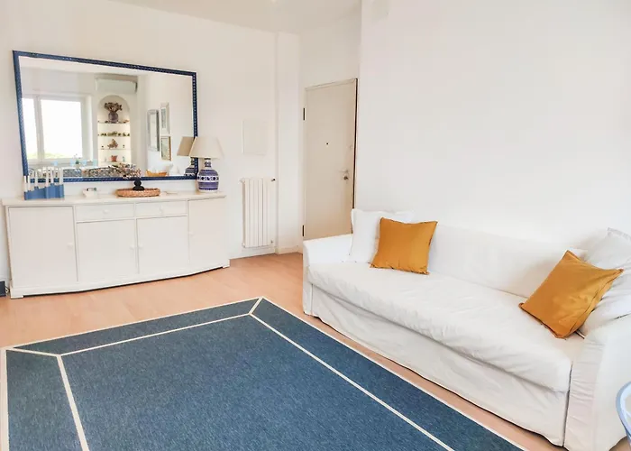 Incantevole Trilocale Luigia Fronte Mare